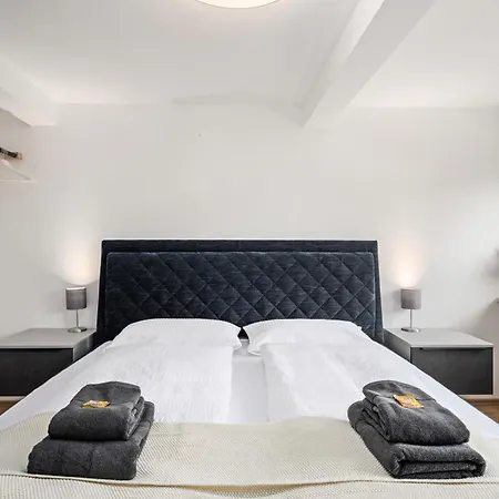 Modernes Appartementhaus Mit Self-Checkin Im Herzen Der Stadt Bad Kissingen Kamer foto