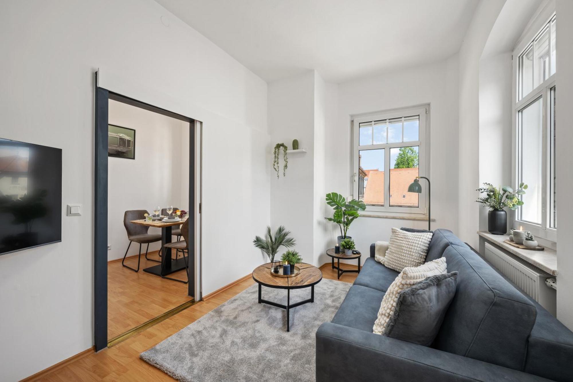 Modernes Appartementhaus Mit Self-checkin Im Herzen Der Stadt Apartment
