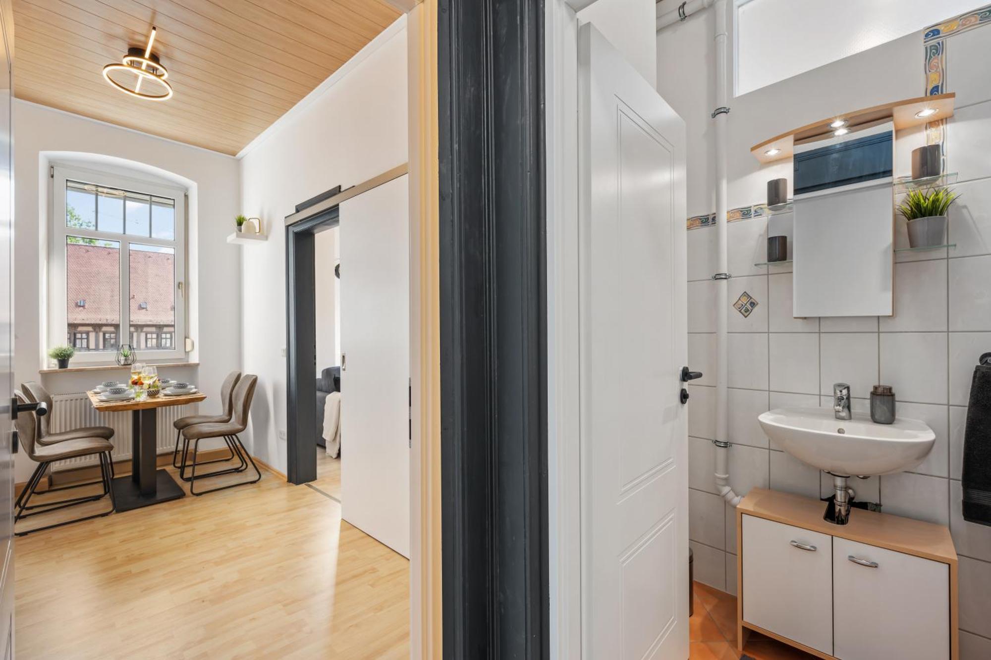 Modernes Appartementhaus Mit Self-checkin Im Herzen Der Stadt *