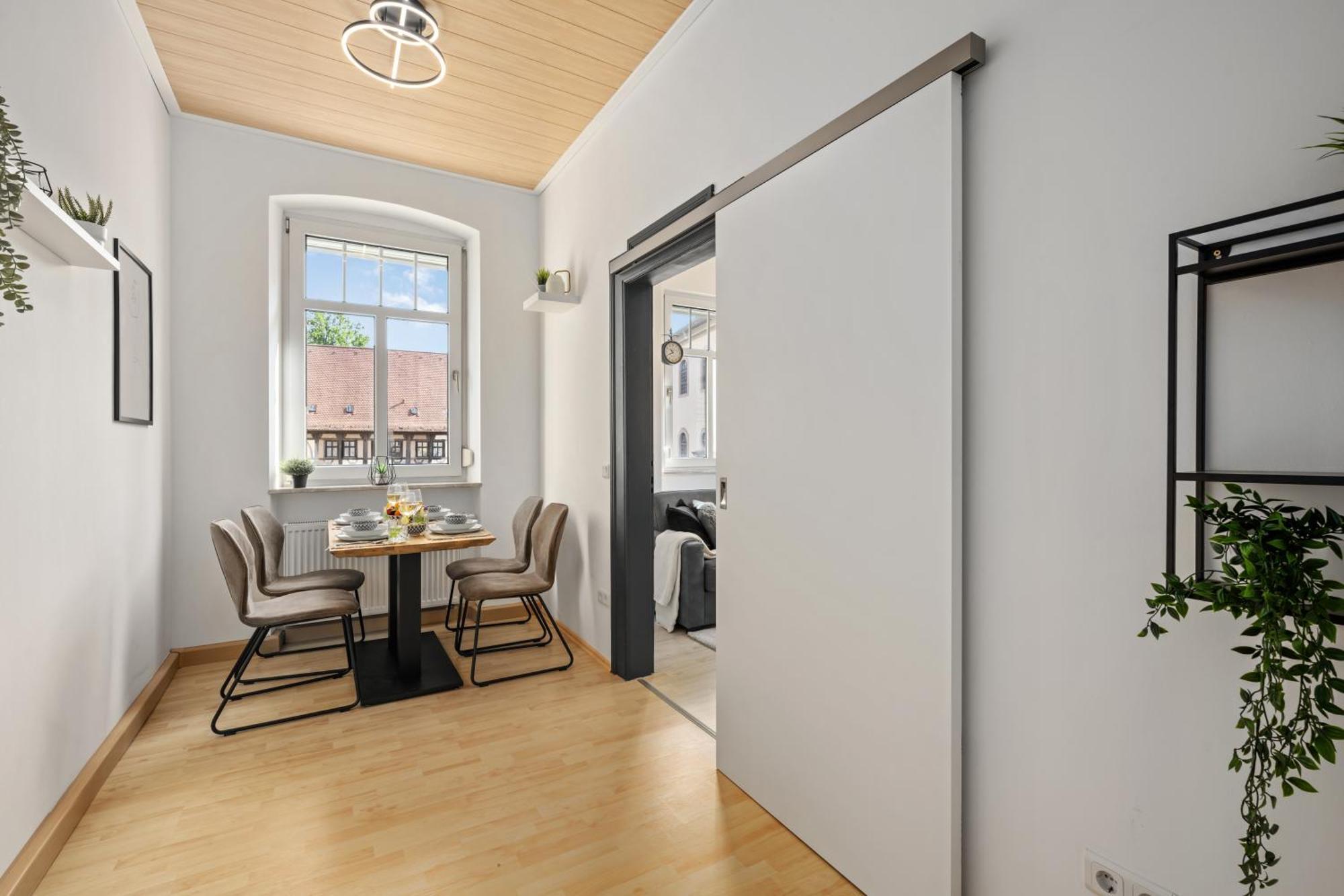 Apartment Modernes Appartementhaus Mit Self-checkin Im Herzen Der Stadt